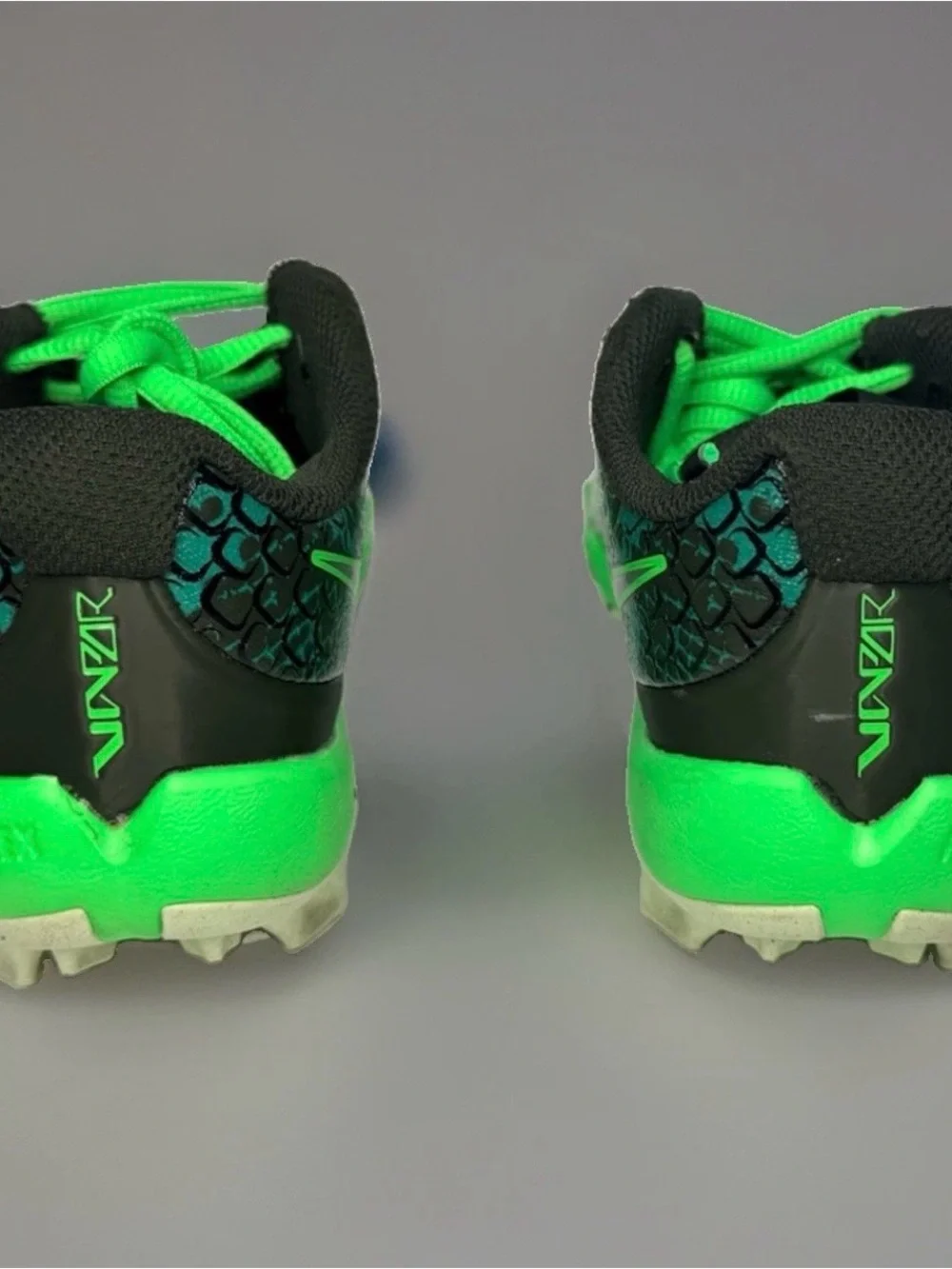 Nike Vapor Youth Baseball Molded Cleats Green/Black US Size 1Y